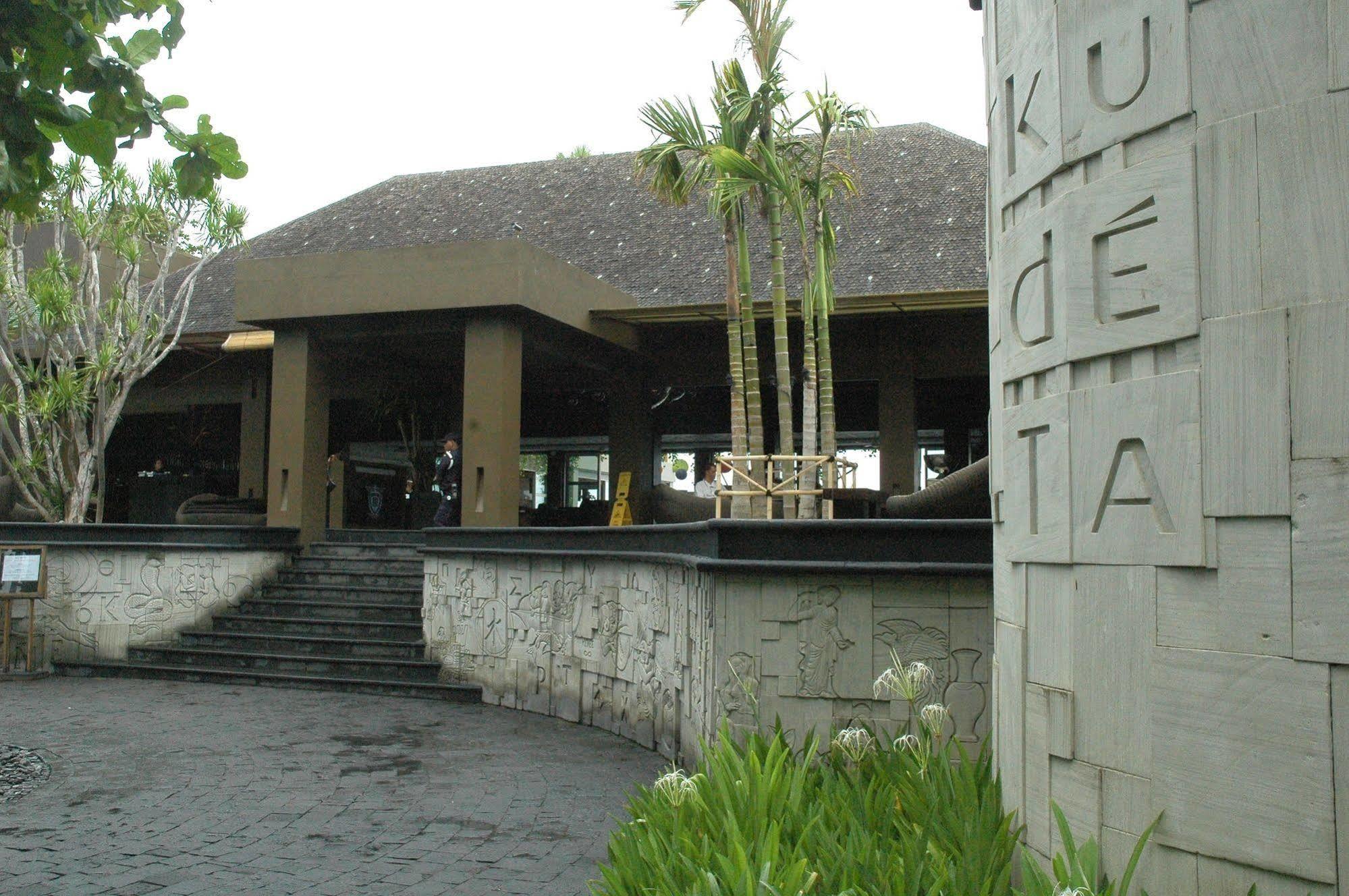 Reddoorz @ Arjuna Double Six Seminyak  Luaran gambar